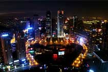 视频:航拍亚洲最大城市广场 大连星海广场-航拍网