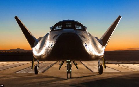 NASA批准“追梦者号”微型航天飞机全面生产-航拍网