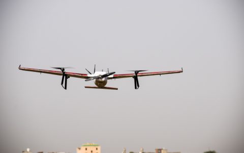 印度食物外送公司加入空中争夺战,旗下无人机试飞成功-航拍网