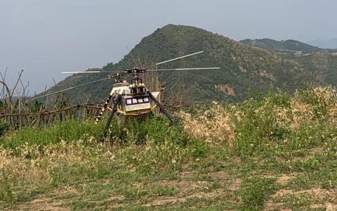 “无人机”也来“种树”!河南实施精准飞播造林-航拍网