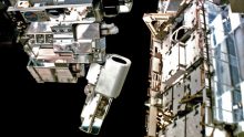 NASA完成空间站在轨燃料重新加注项目的工具测试-航拍网
