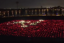 燃爆了!军训新生用5000余手机灯光拼五星红旗-航拍网