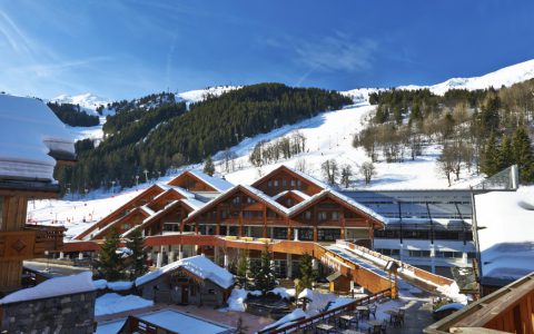 体验冰雪乐趣!最好的冬季运动欧洲滑雪出发~-航拍网