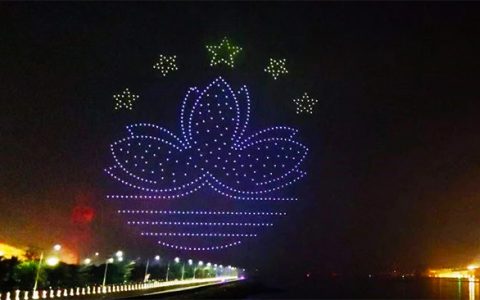 庆祝澳门回归20周年 600架无人机惊艳澳珠两地夜空-航拍网