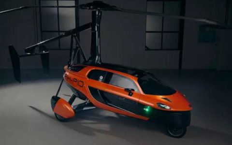 首辆飞行汽车亮相 最高时速320公里/售价59.9万美元-航拍网