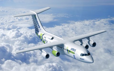 受新冠疫情影响 空客、罗罗宣布停止E-Fan X混动飞机项目-航拍网