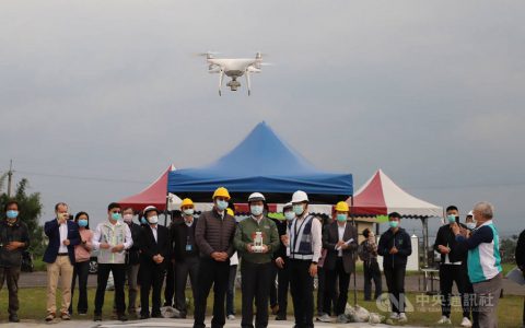 台湾地区无人机法上线 注册无人机已达1.7 万架-航拍网