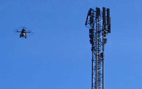 5G无人机面世还需要完成哪些工作?-航拍网