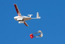 Zipline使用无人机在北卡罗来纳州运送医疗用品和个人防护装备-航拍网