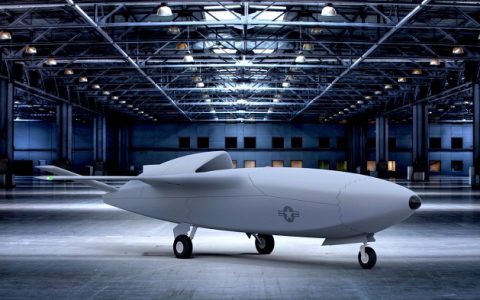 BAE Systems将为美国空军设计昂贵的Skyborg战斗无人机-航拍网