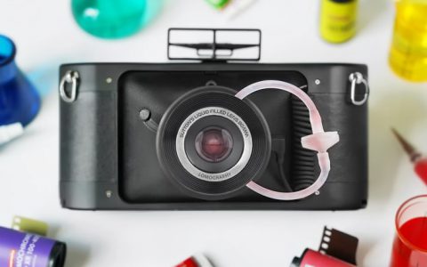 Lomography推出镜头可充液的全景胶片相机-航拍网