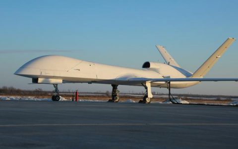 我国高空高速长航时察打一体无人机首飞成功-航拍网