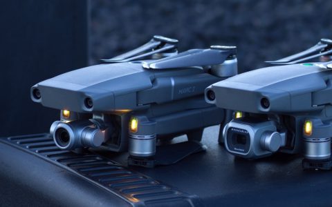 外媒引述消息人士:DJI Mavic 3最快明年一月推出 没有变焦版本-航拍网
