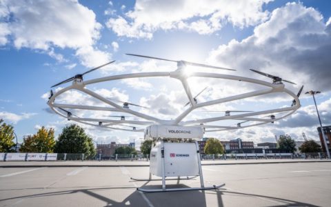 Volocopter 18旋翼货运无人机VoloDrone完成首次公开演示-航拍网