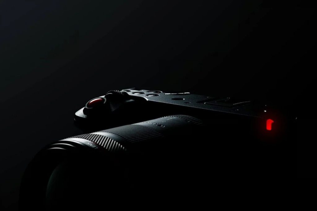 吊打FX3?佳能EOS C50规格曝光!-航拍网